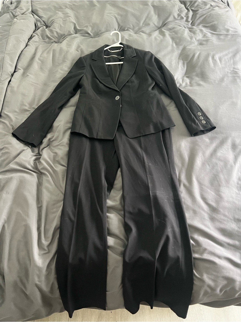 White House Black Market Black Women's Suit Jacket and Wide-Leg Trousers